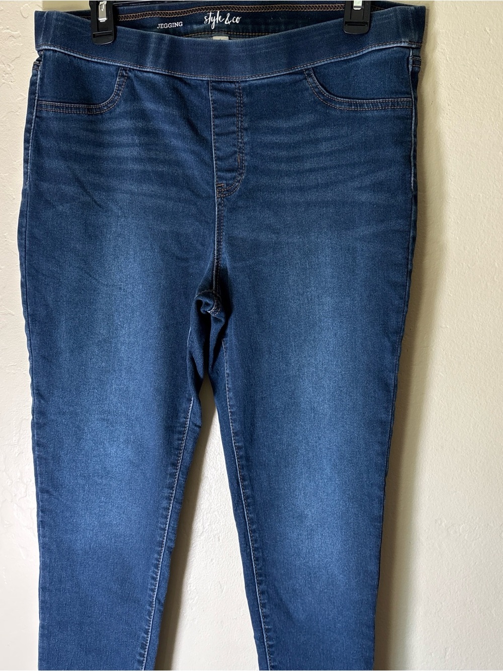 Style & Co. Women's Indigo Stretch Jeggings